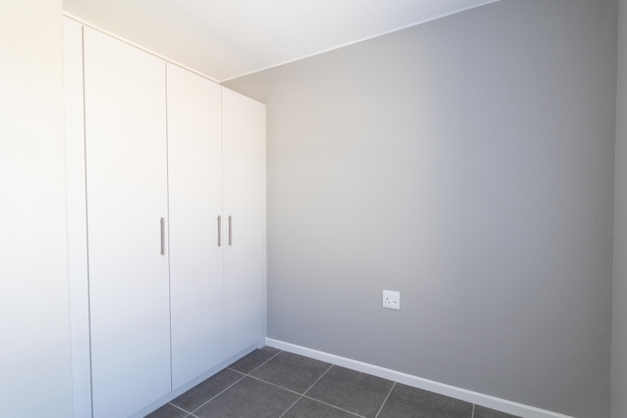 To Let 2 Bedroom Property for Rent in Olifantskop Western Cape